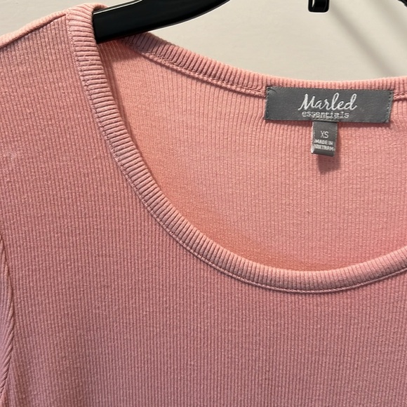 Pink soft tee! - Picture 3 of 6